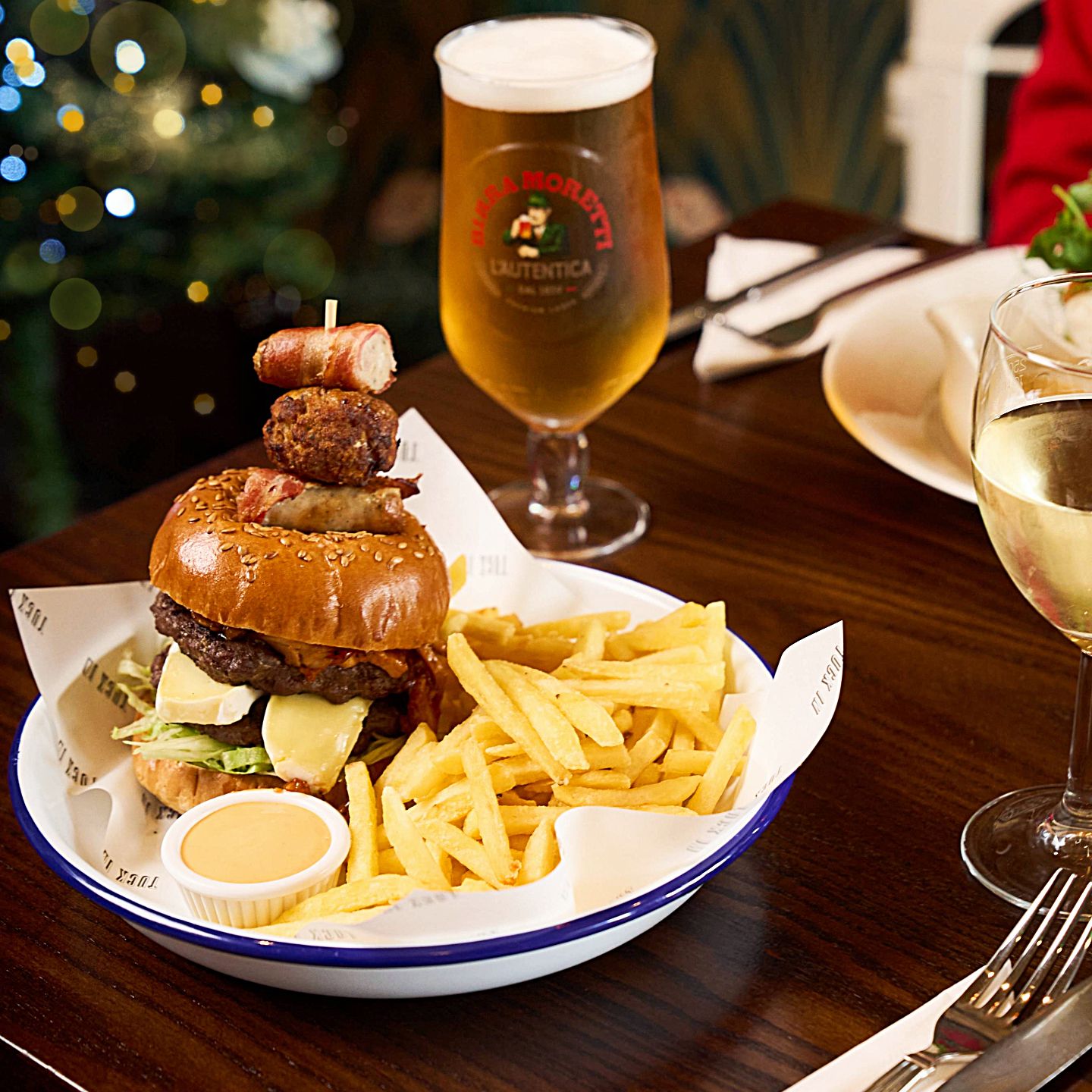 Festive Lunch & Dinner at The Hurley Flyer in Morecambe